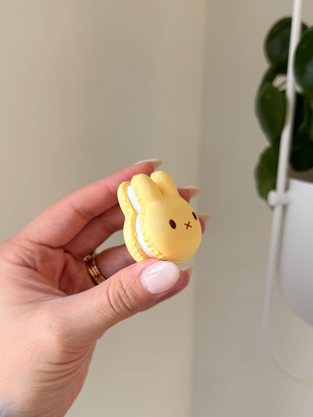Bunny Macaron Fidget Clicker Keychain | 3D Printed Desk Toy (Clicky or Silent) __etsy:7890520883