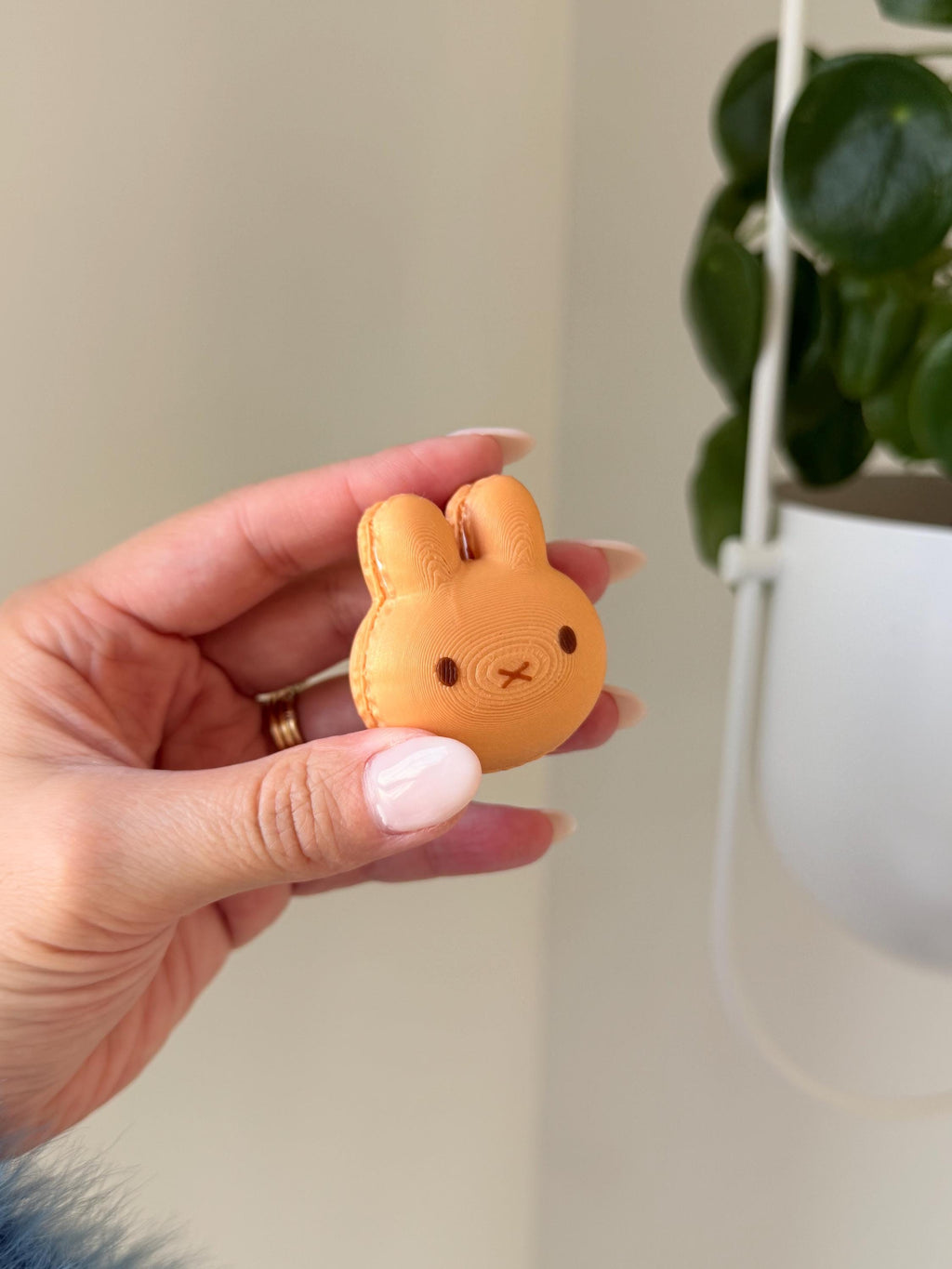 Bunny Macaron Fidget Clicker Keychain | 3D Printed Desk Toy (Clicky or Silent) __etsy:7842572732
