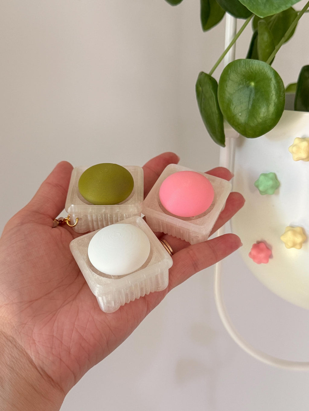 3D Printed Mochi Fidget Clicker Toy | Pink, Green, White Desk Accessory __etsy:8149121567
