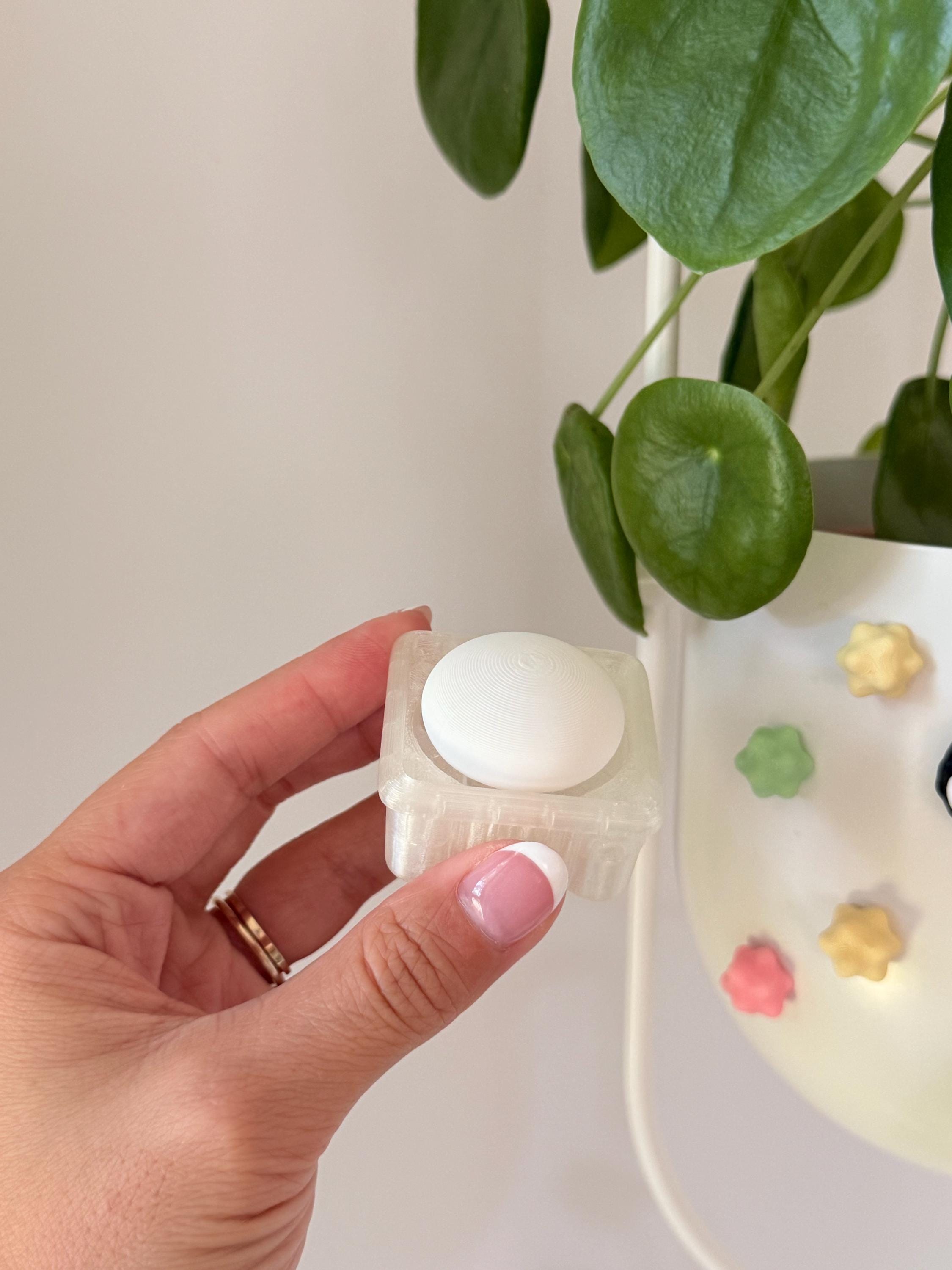 3D Printed Mochi Fidget Clicker Toy | Pink, Green, White Desk Accessory __etsy:8149121569