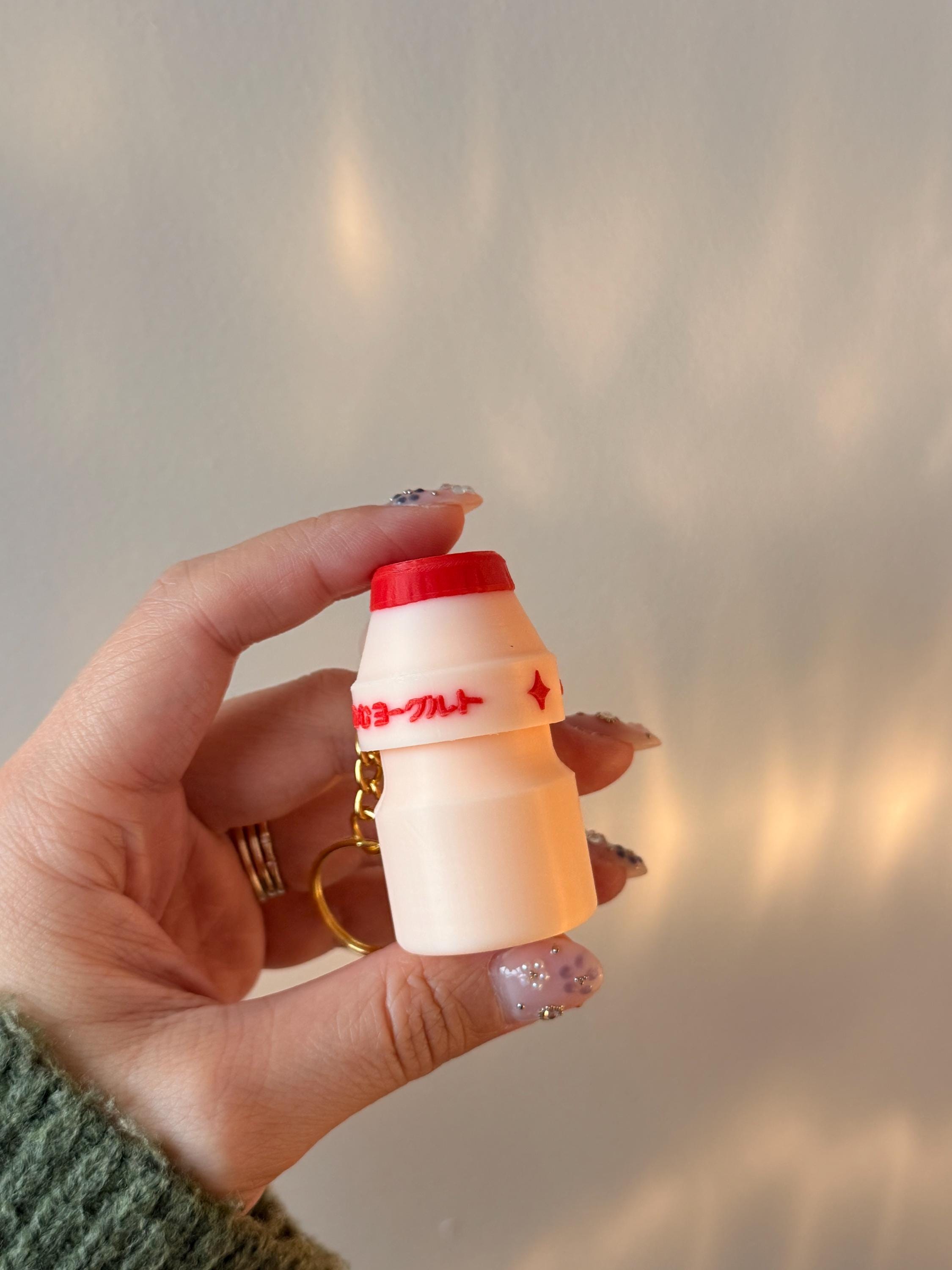 3D Printed Yakult-Inspired Clicker Fidget – Kawaii Yogurt Keychain, Desk Toy (PLA) __etsy:7756154136
