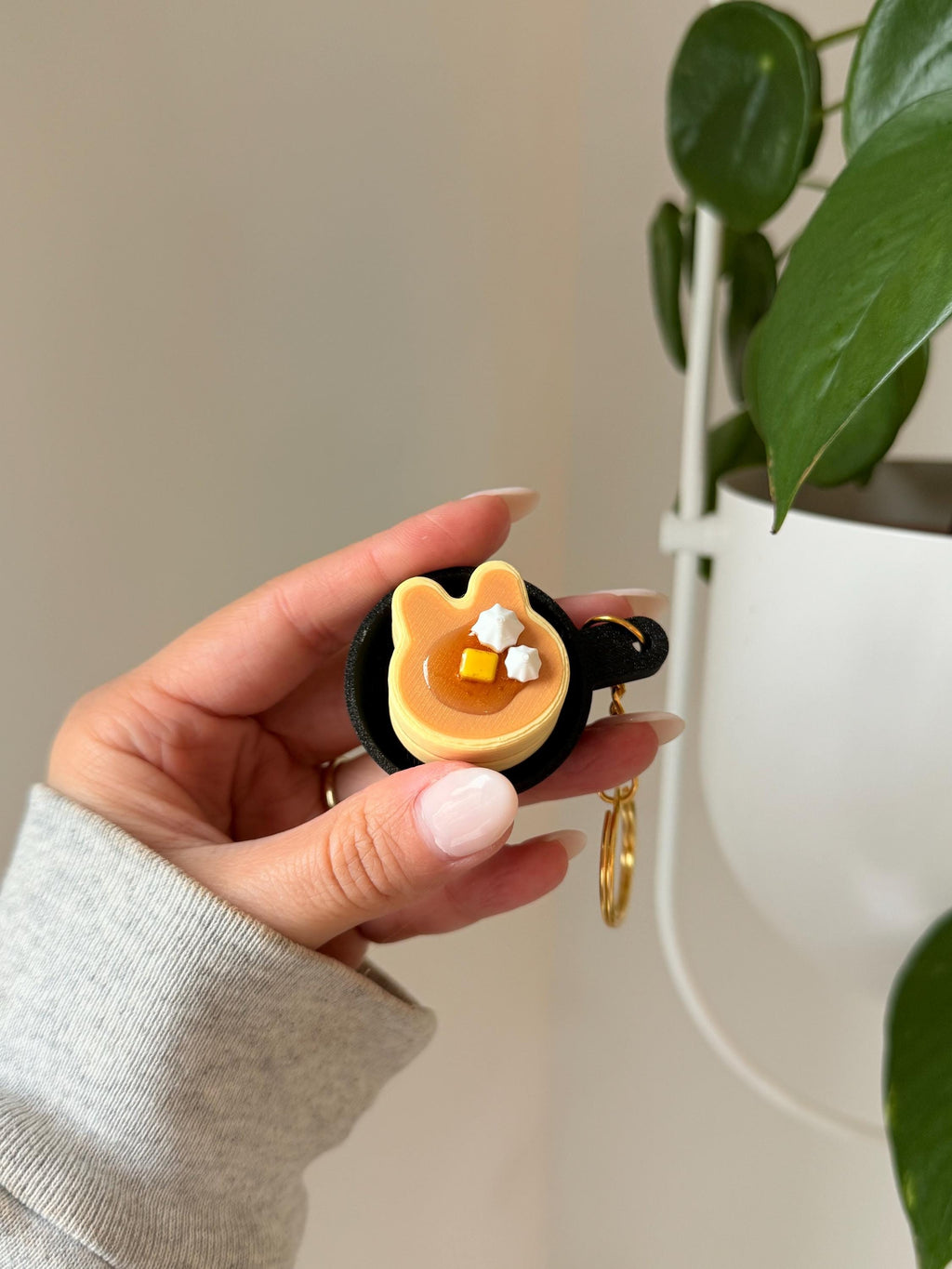 Pancake Bunny Fidget Clicker Keychain | 3D Printed Desk Toy, Kawaii Accessory __etsy:7907865233