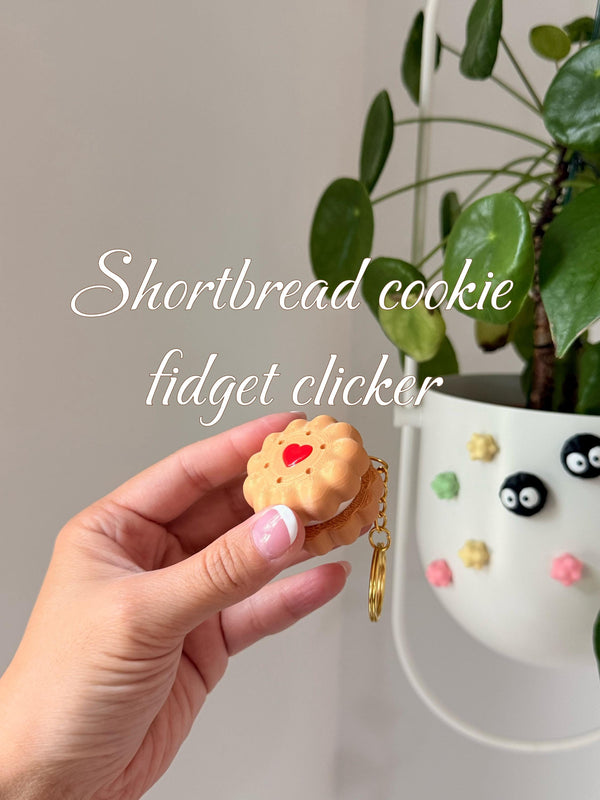 Shortbread Cookie Fidget Clicker, Heart Jam Sandwich Toy, 3D Printed Keychain Accessory __etsy:8133271527