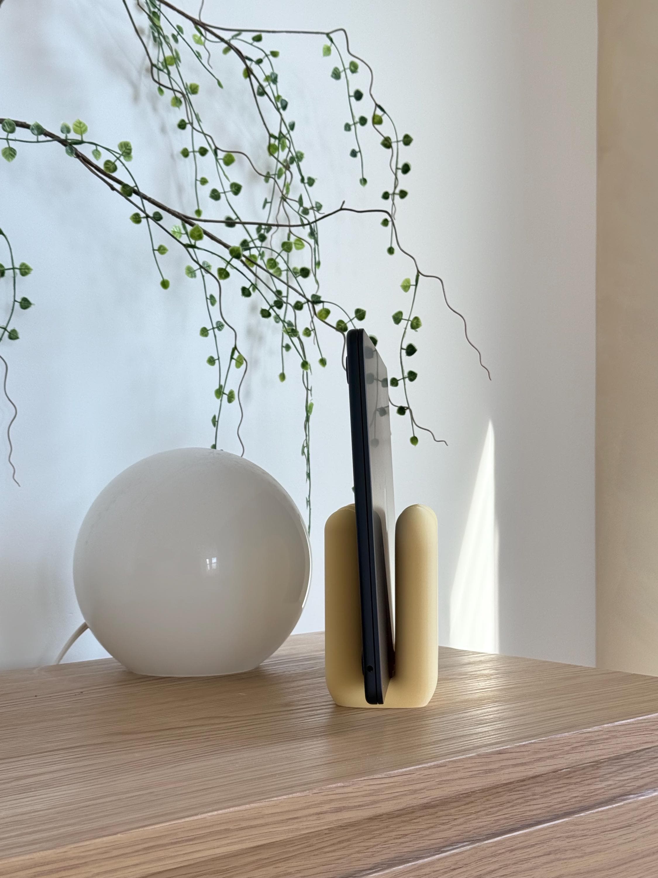 Wavy Laptop Stand | Sculptural 3D Printed Desk Organizer | Modern MacBook Dock __etsy:8150761915