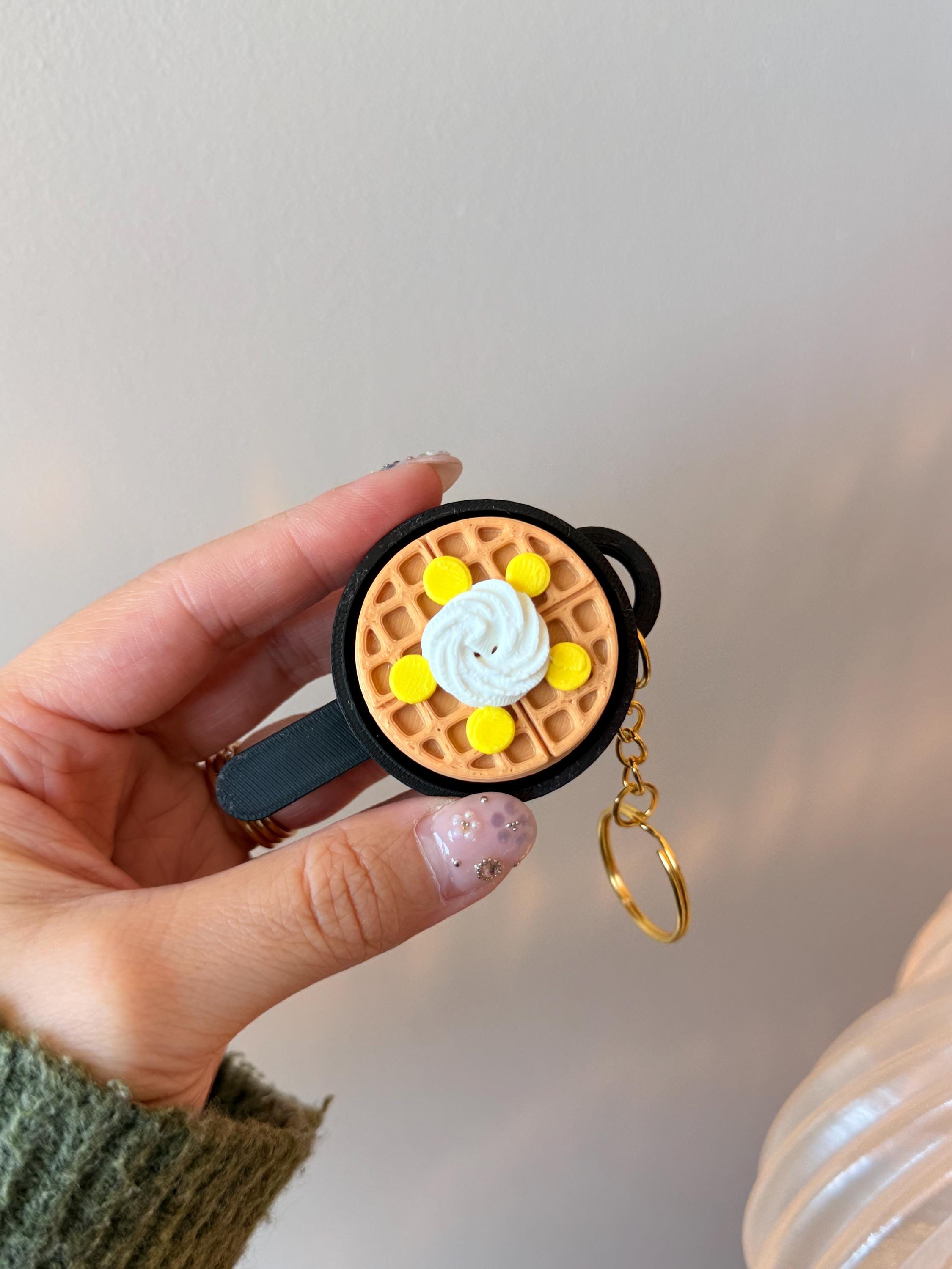 3D Printed Waffle Fidget Clicker Keychain | Raspberry, Blueberry, Banana Toppings (Silent/Clicky) __etsy:7780044276