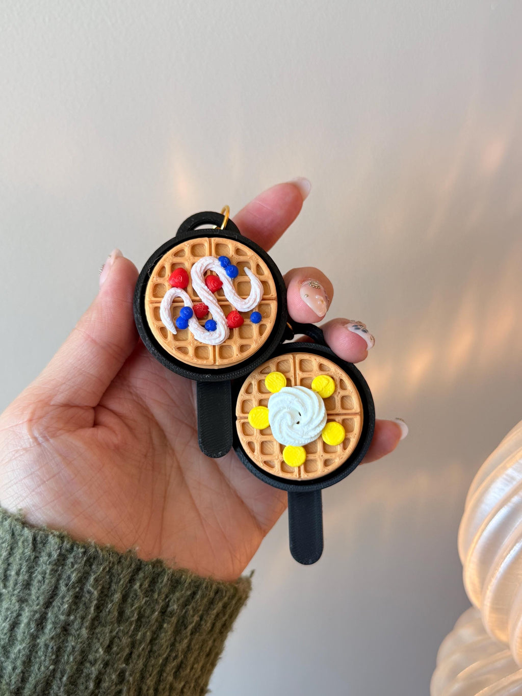 3D Printed Waffle Fidget Clicker Keychain | Raspberry, Blueberry, Banana Toppings (Silent/Clicky) __etsy:7780044288
