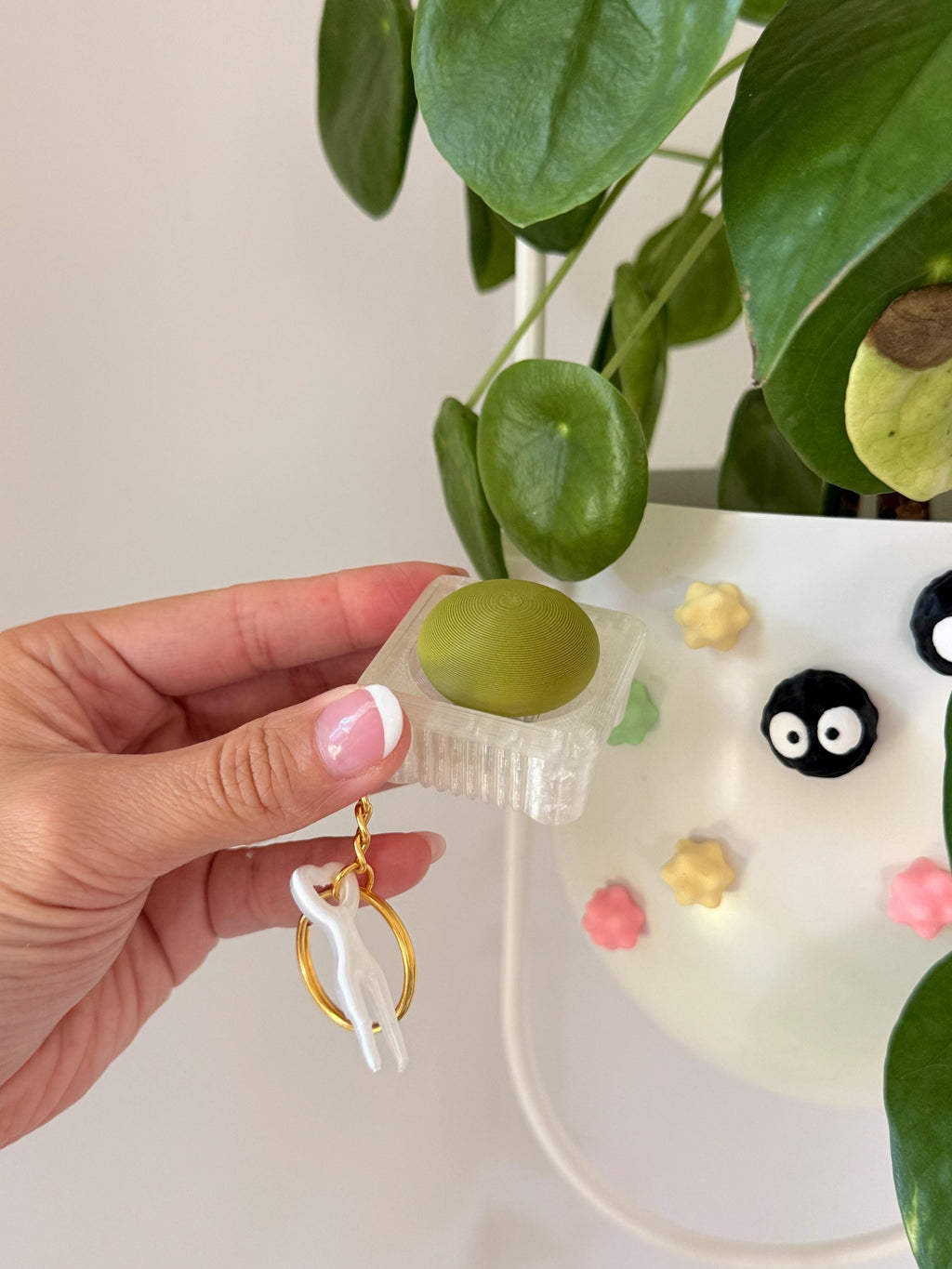 3D Printed Mochi Fidget Clicker Toy | Pink, Green, White Desk Accessory __etsy:8101216416