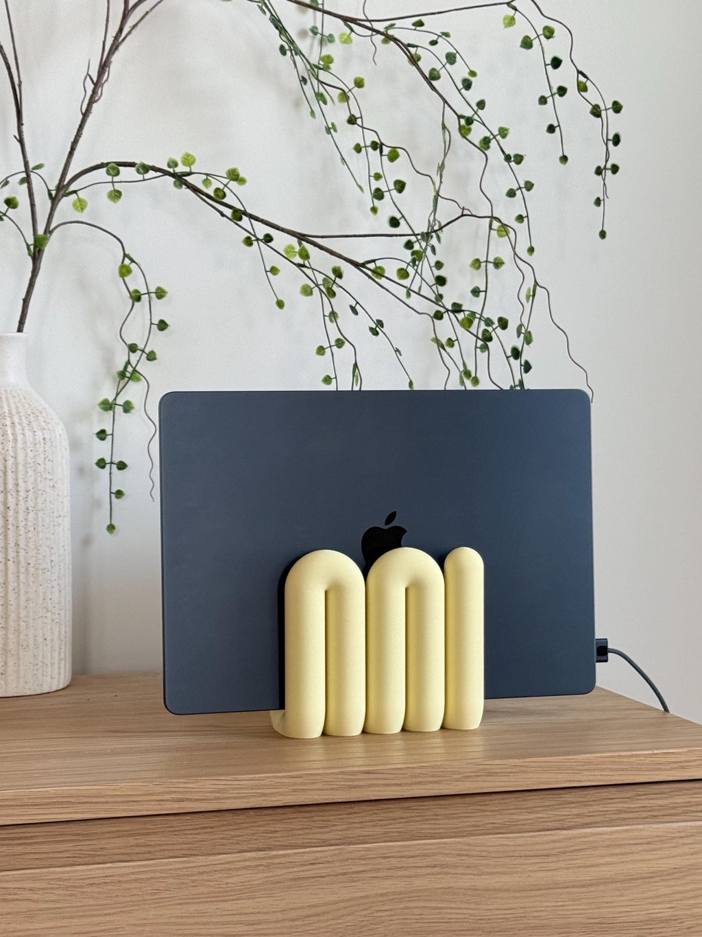 Wavy Laptop Stand | Sculptural 3D Printed Desk Organizer | Modern MacBook Dock __etsy:8147712214