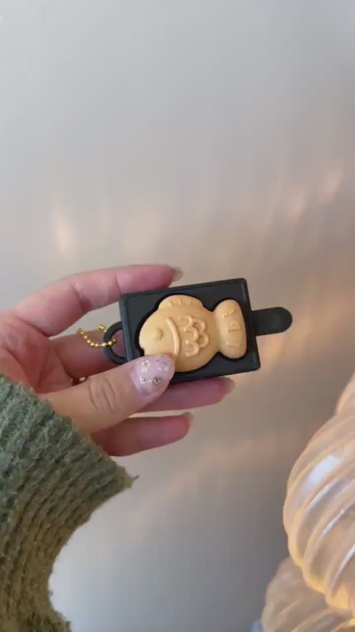 3D Printed Taiyaki Fidget Clicker Keychain | Japanese Street Food Bag Charm | single or double